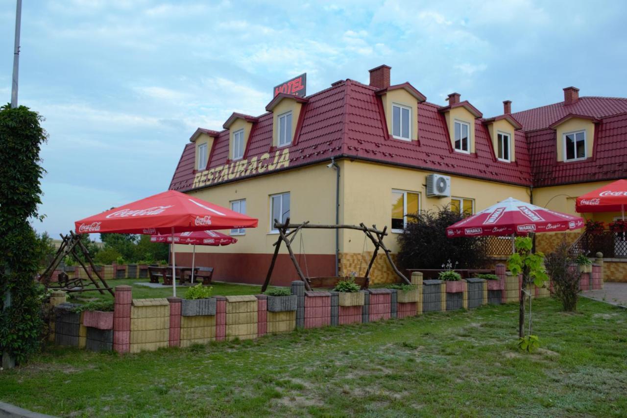 Hotel I Restauracja Jaskolka Alojzow Exterior photo